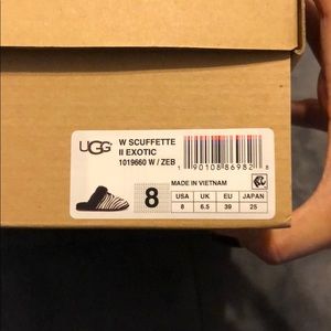 UGG Shoes - Ugg UGG Shoes - Ugg